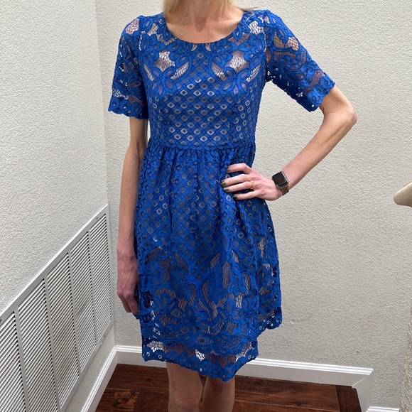 Asking | floral Lace mini dress - Picture 4 of 10